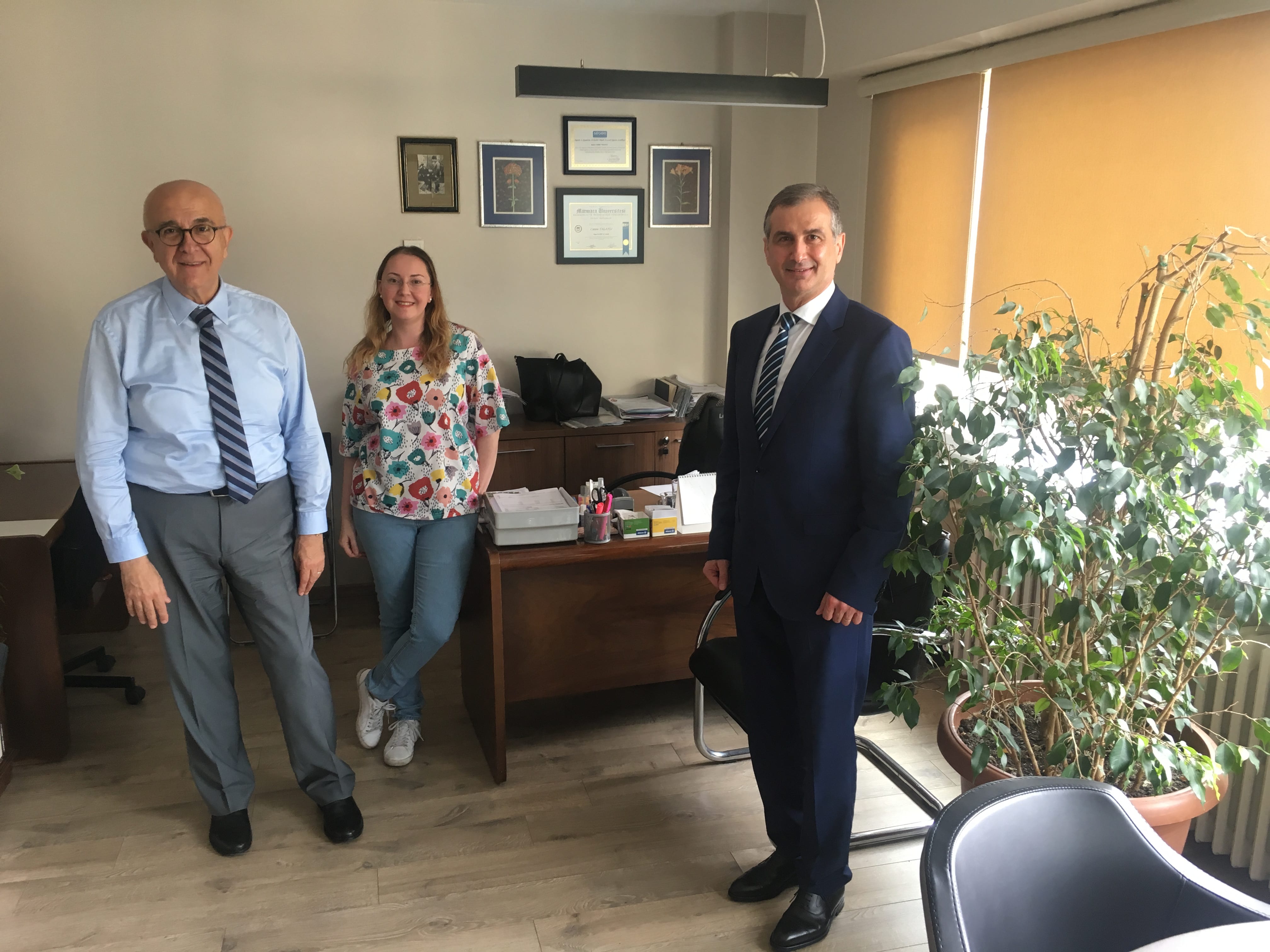 ofis-ziyareti